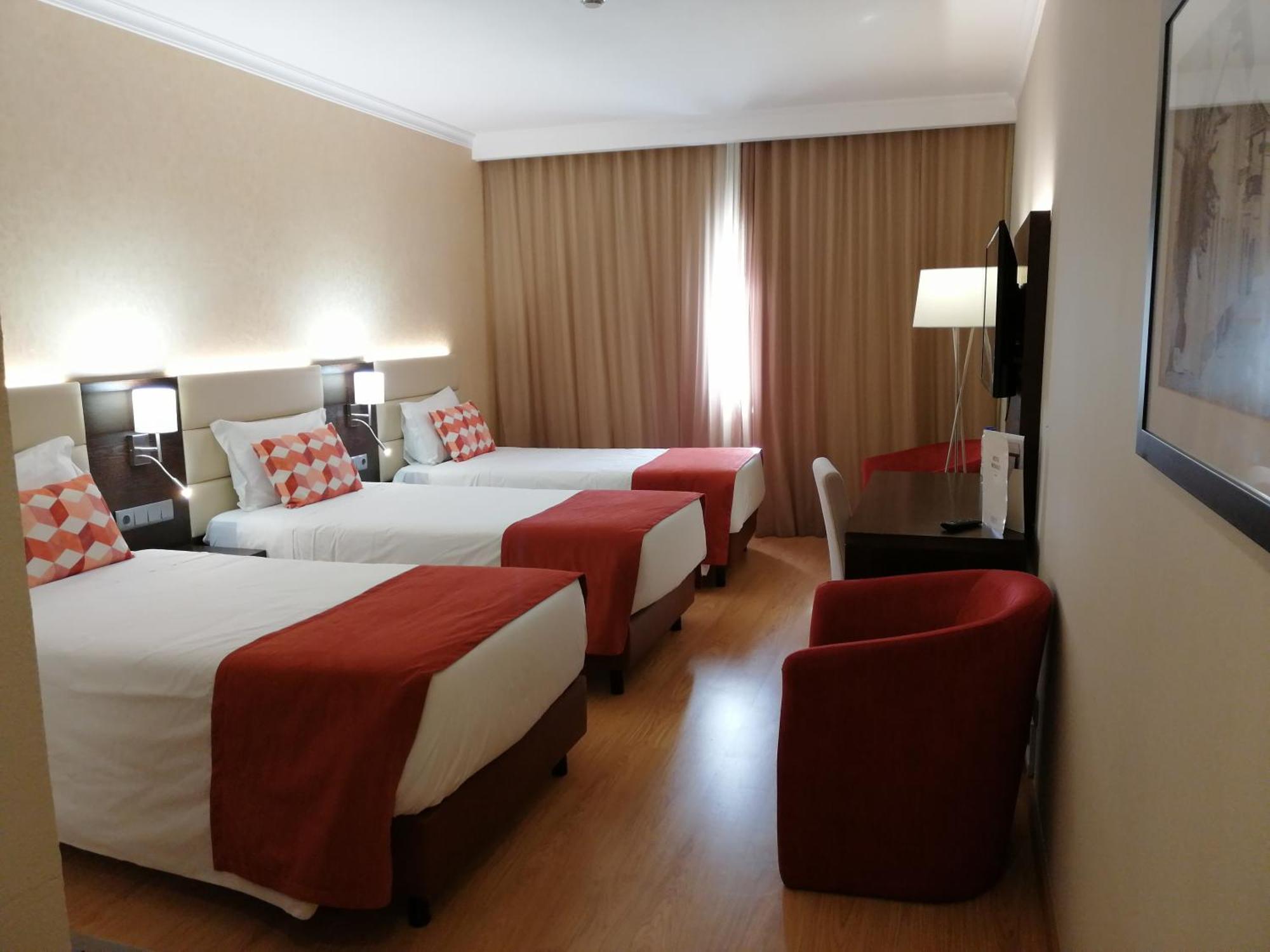 Triple Room,1708207007:JPEG