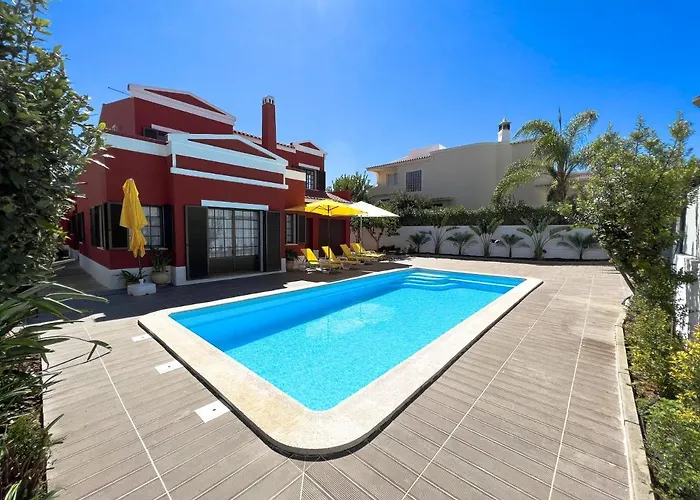 Sunshine Villa With Heated Pool